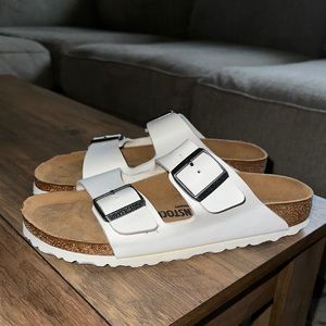 White size 9 women’s Birkenstock sandals